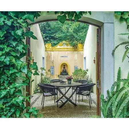 Three-bedroom Holiday In Colares, * Sintra